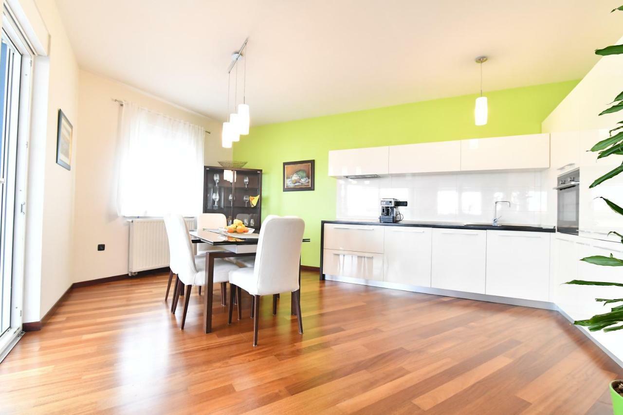 City Penthouse Vita Пула Экстерьер фото