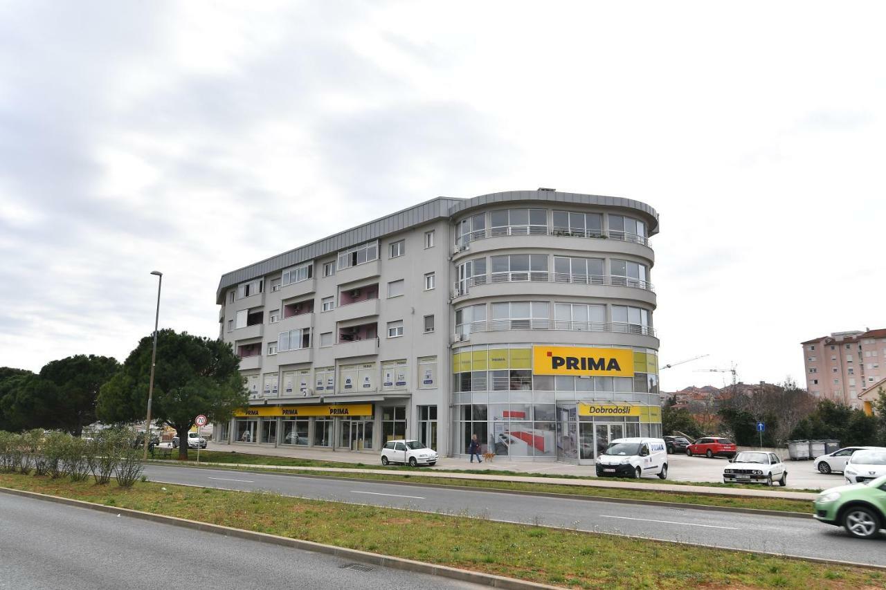 City Penthouse Vita Пула Экстерьер фото
